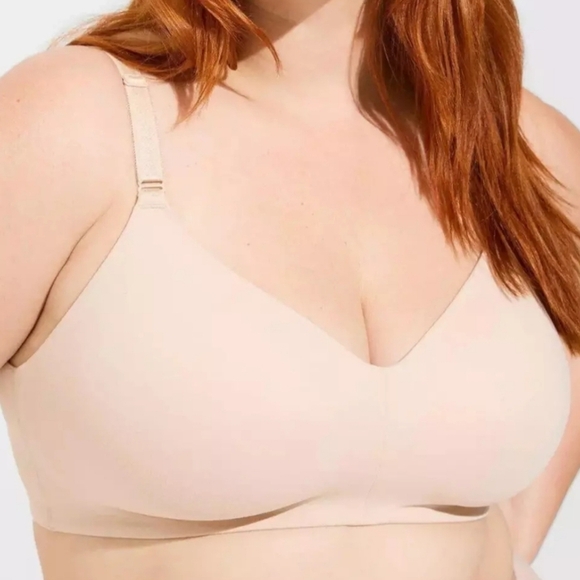 Torrid Curve Dream Wire Free Bra - Picture 1 of 4